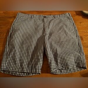 Brooks Brothers Men’s 100% Cotton Shorts Men’s Size 44, Blue Plaid, EUC